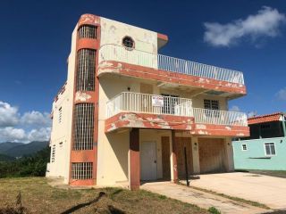 Casa Reposeída - Urb Mansiones De La Playa D36 Calle Atlantico, 00718