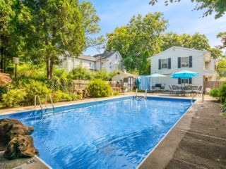 Casa Reposeída - Listado 100791176