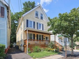 Casa Reposeída - Listado 100916243