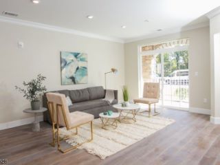 Casa Reposeída - Listado 100718470