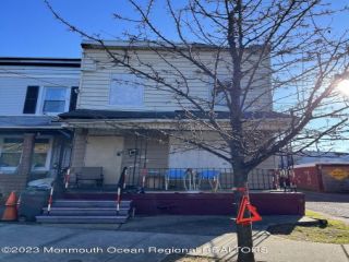 Casa Reposeída - Listado 100623401