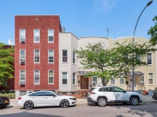 Casa Reposeída - Listado 100792169