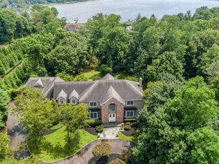 Casa Reposeída - Listado 100736622