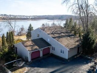 Casa Reposeída - Listado 100863271