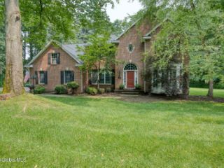 Casa Reposeída - Listado 100700685