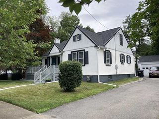 Casa Reposeída - Listado 100790421