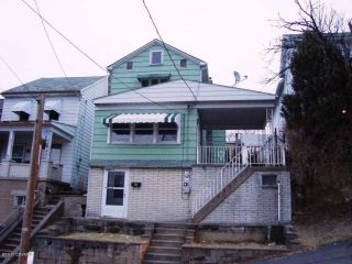 Casa Reposeída - 103 S 7TH ST, 17872