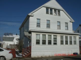 Casa Reposeída - 915 W 5TH ST, 18201