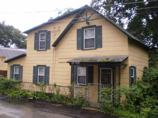 Casa Reposeída - 160 HILLTOP LN, 19095