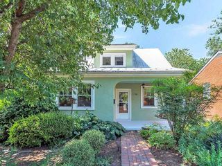 Casa Reposeída - Listado 100718383