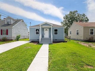 Casa Reposeída - Listado 100861769