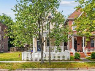 Casa Reposeída - Listado 100606338