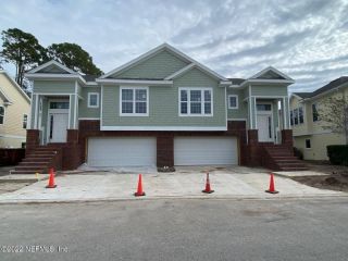 Casa Reposeída - Listado 100551575