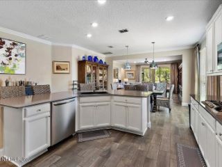 Casa Reposeída - Listado 100594017