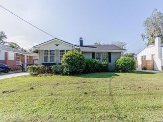 Casa Reposeída - Listado 100926173