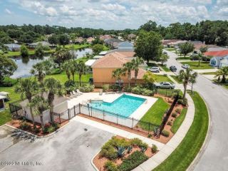 Casa Reposeída - 2647 LANTANA LAKES CT, 32246