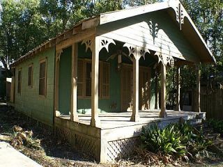 Casa Reposeída - Listado 100003884