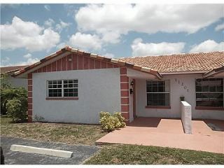 Casa Reposeída - 11201 NW 39TH ST, 33065