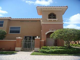 Casa Reposeída - 2152 ANCHOR CT # 2301, 33312