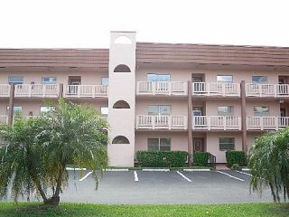 Casa Reposeída - 9481 SUNRISE LAKES BLVD APT 308, 33322