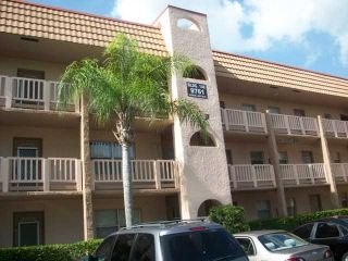 Casa Reposeída - 9761 SUNRISE LAKES BLVD APT 303, 33322