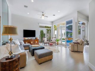 Casa Reposeída - Listado 100610971