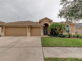 Casa Reposeída - 10816 ROCKLEDGE VIEW DR, 33579