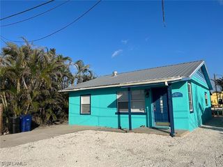 Casa Reposeída - Listado 100600110