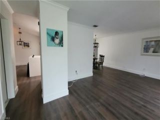 Casa Reposeída - 5283 MAPLE LN, 34113