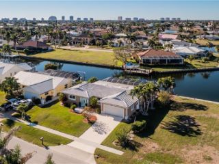 Casa Reposeída - Listado 100556546