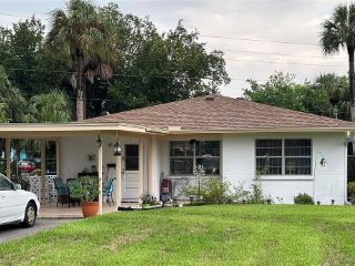 Casa Reposeída - 5032 LIVE OAK CIR, 34207