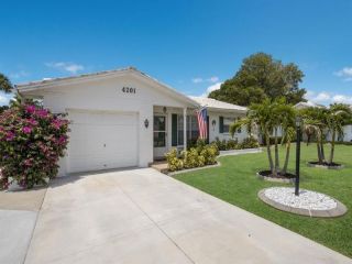 Casa Reposeída - Listado 100590815