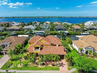 Casa Reposeída - Listado 100623171