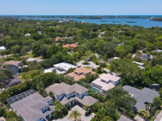 Casa Reposeída - Listado 100615303