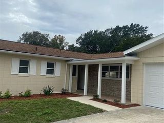 Casa Reposeída - Listado 100535200