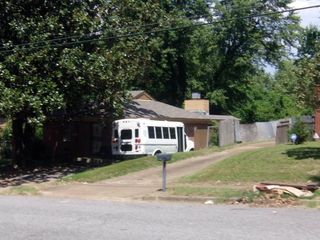 Casa Reposeída - 1958 WHITNEY AVE, 38127