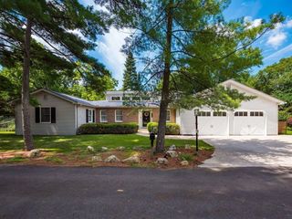 Casa Reposeída - Listado 100752218