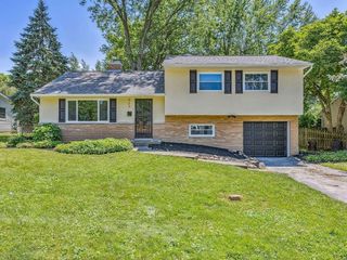 Casa Reposeída - Listado 100784041