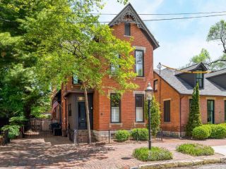 Casa Reposeída - Listado 100686731