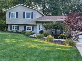 Casa Reposeída - Listado 100880015