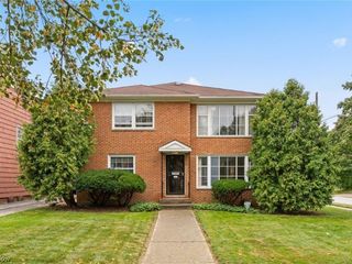 Casa Reposeída - Listado 100901686