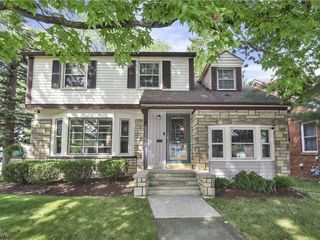 Casa Reposeída - Listado 100933971