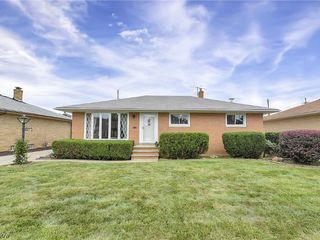 Casa Reposeída - Listado 100824017