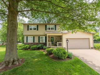 Casa Reposeída - Listado 100851536