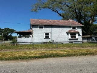 Casa Reposeída - 1139 MCINTOSH AVE, 44314