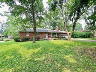 Casa Reposeída - Listado 100748151