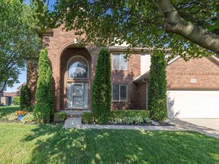 Casa Reposeída - Listado 100781575