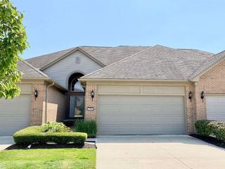 Casa Reposeída - Listado 100788235