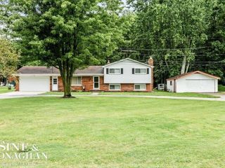 Casa Reposeída - Listado 100891106