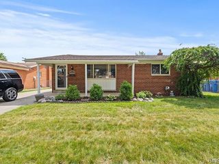 Casa Reposeída - Listado 100736603